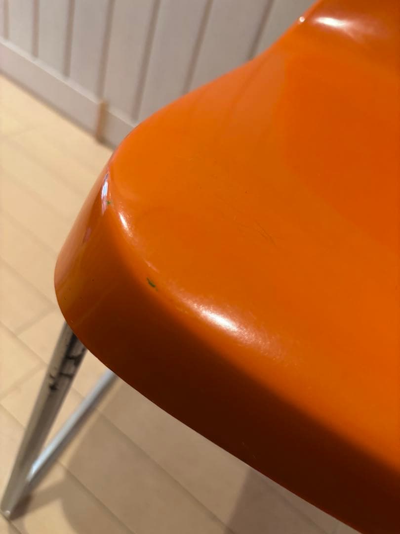 レトロポップチェア