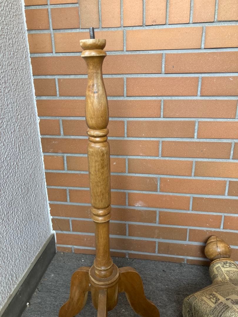 D 訳あり　マネキン　トルソー　アンティーク調　ヴィンテージ　みつ脚　木製