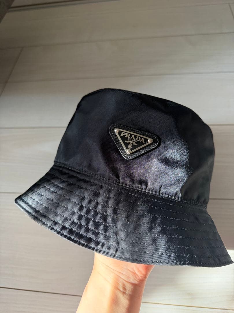 PRADA ブラック バケットハット