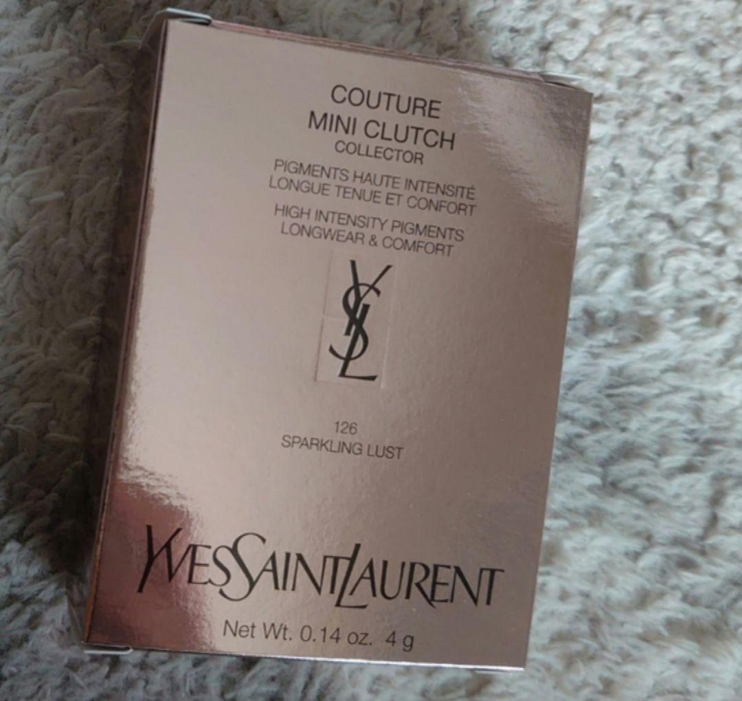 イヴサンローラン　アイシャドウ　126 スパークリング ラスト