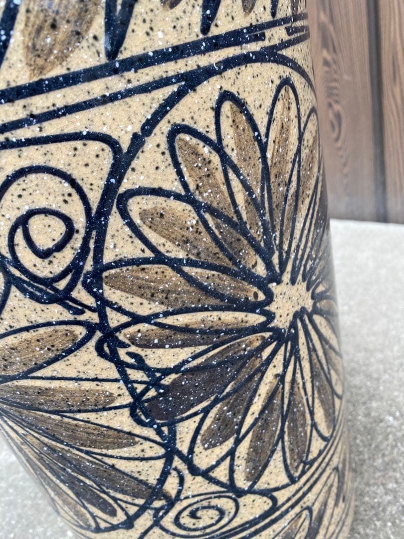 陶器製　傘立て