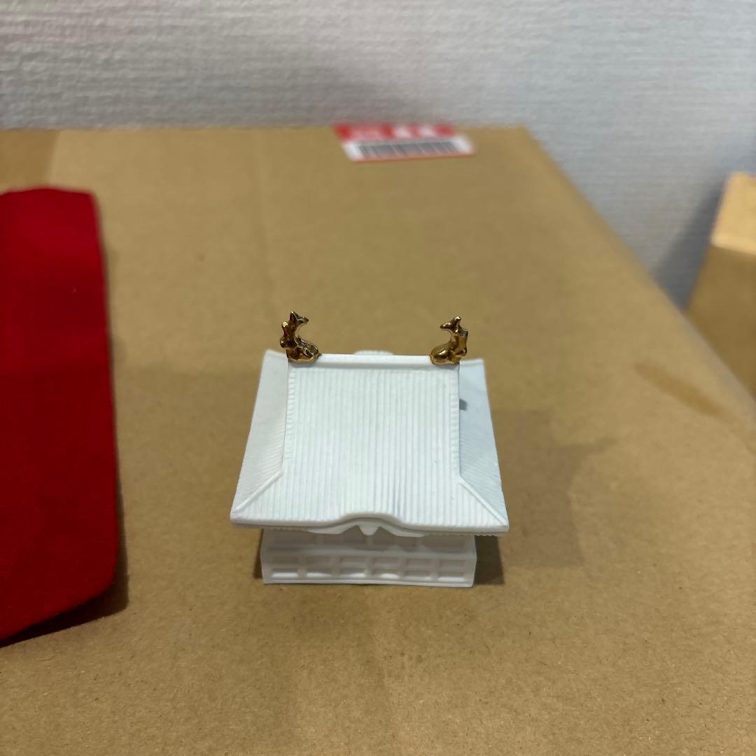 サントリーウイスキーローヤル　大阪城型ボトル　400周年記念ボトル　陶器　未開封