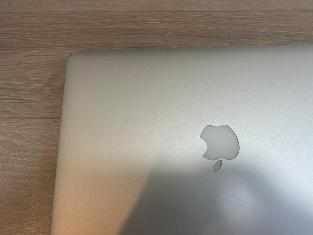 MacBook Air 2014 13インチ シルバー　充電器あり