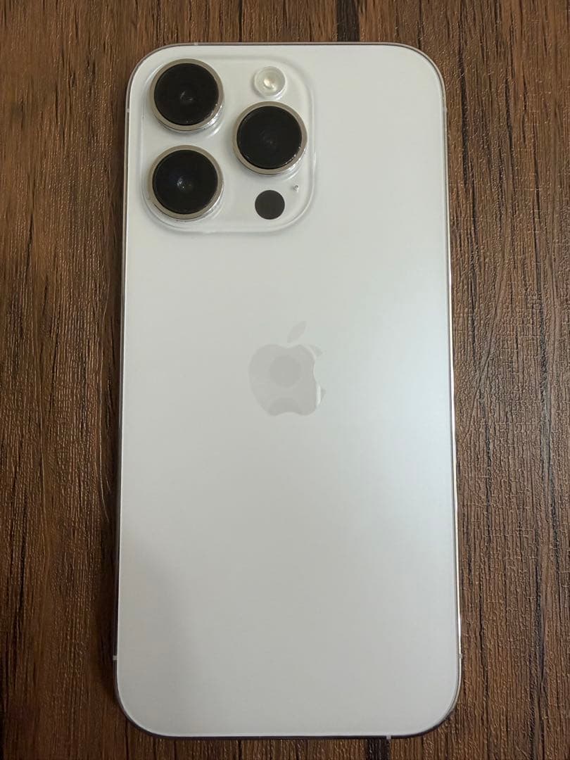 Apple iPhone 14 Pro シルバー 本体 SIMフリーモデル