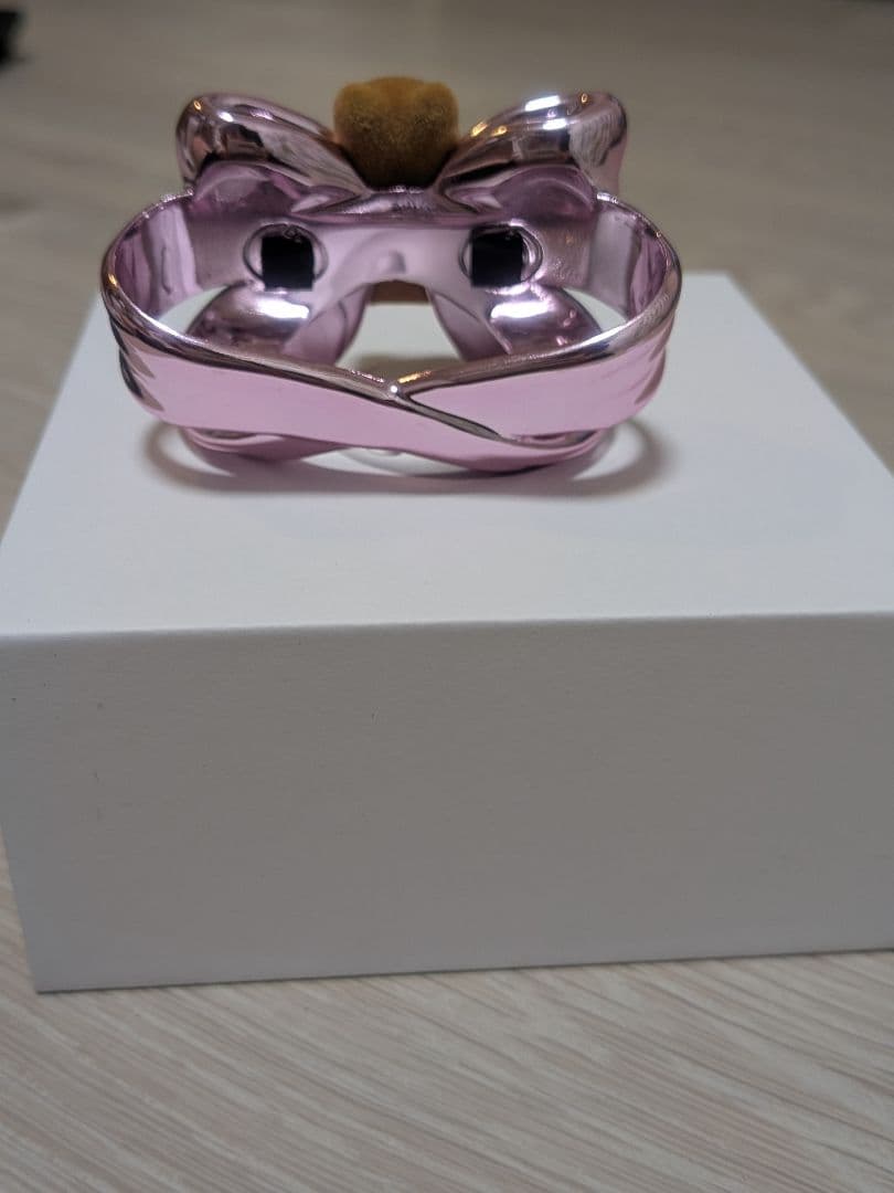 XTENDED iDENTiTY リボンクマ エアポッドカバー