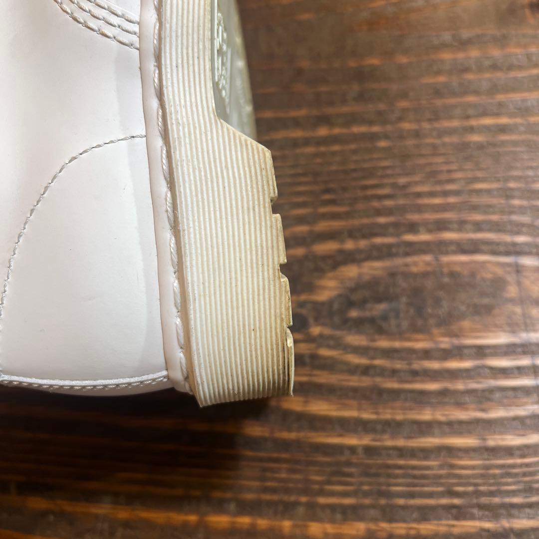 ドクターマーチン　ホワイト　8ホールブーツ　メンズ