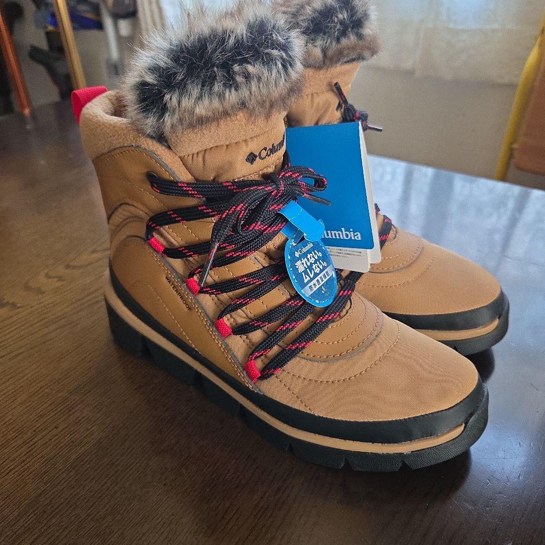 Columbia ブーツ　新品