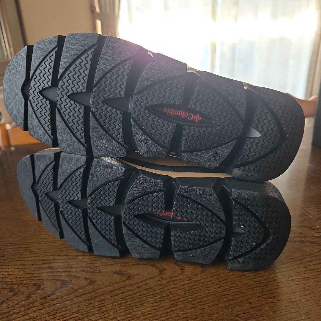 Columbia ブーツ　新品