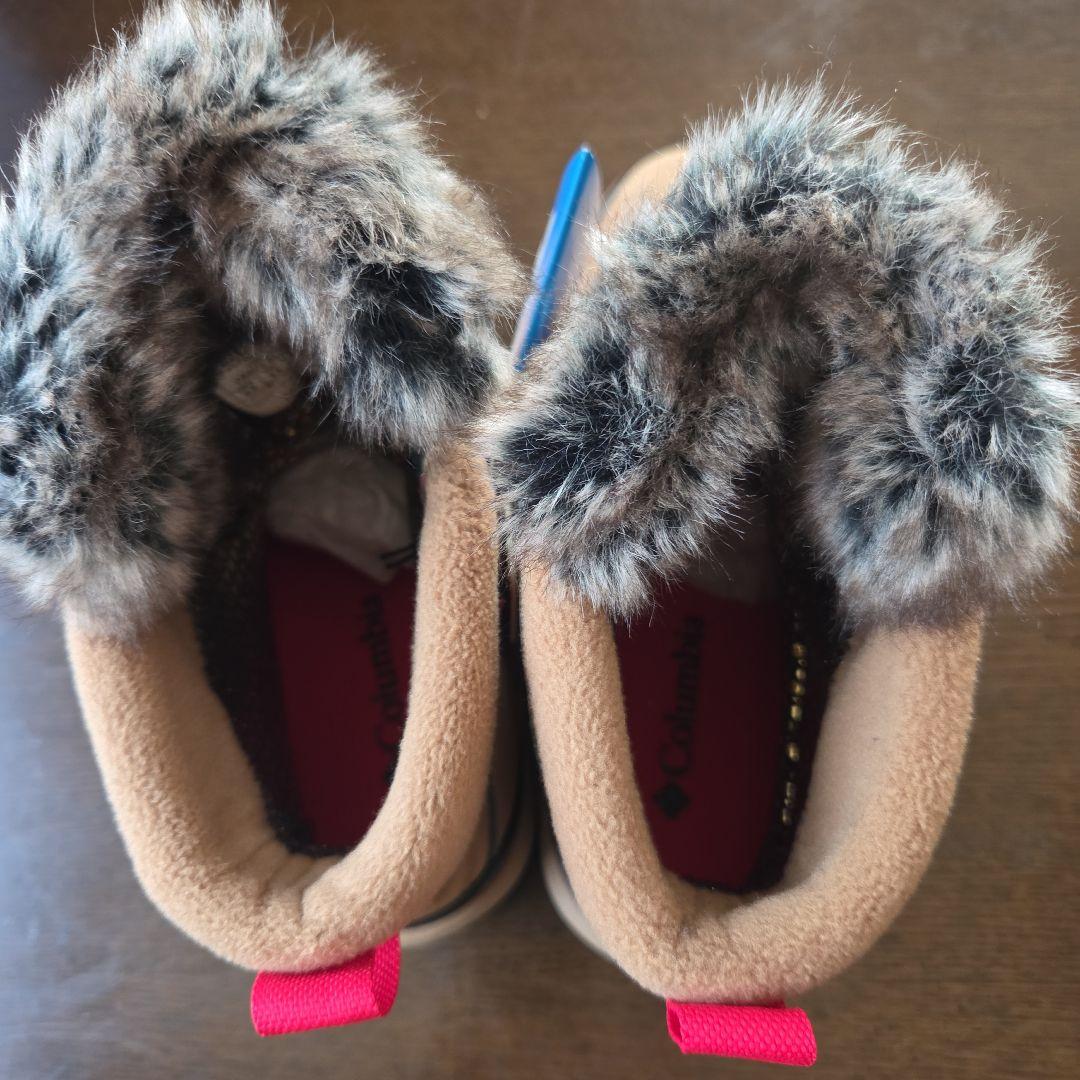 Columbia ブーツ　新品