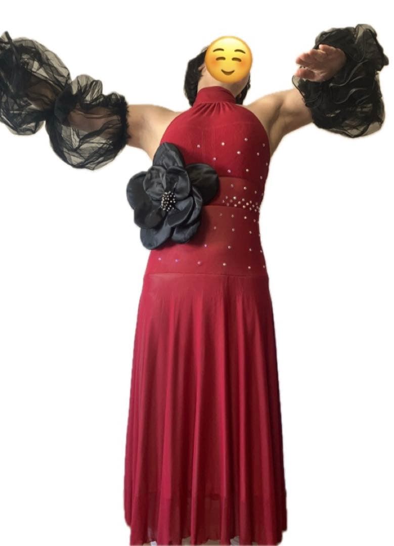 【処分価格！】社交ダンス　大輪の花が映える赤黒ドレス／美シルエット　練習着