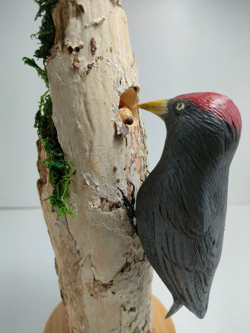 クマゲラ　バードカービング