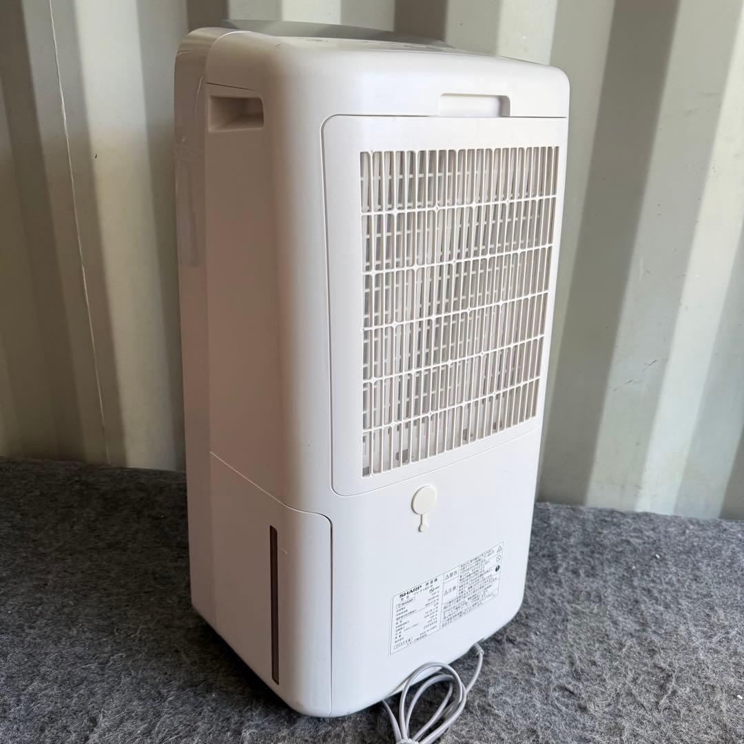 H98激安早い者勝ち✨　シャープ　除湿機　18L ペット　新生活応援✨