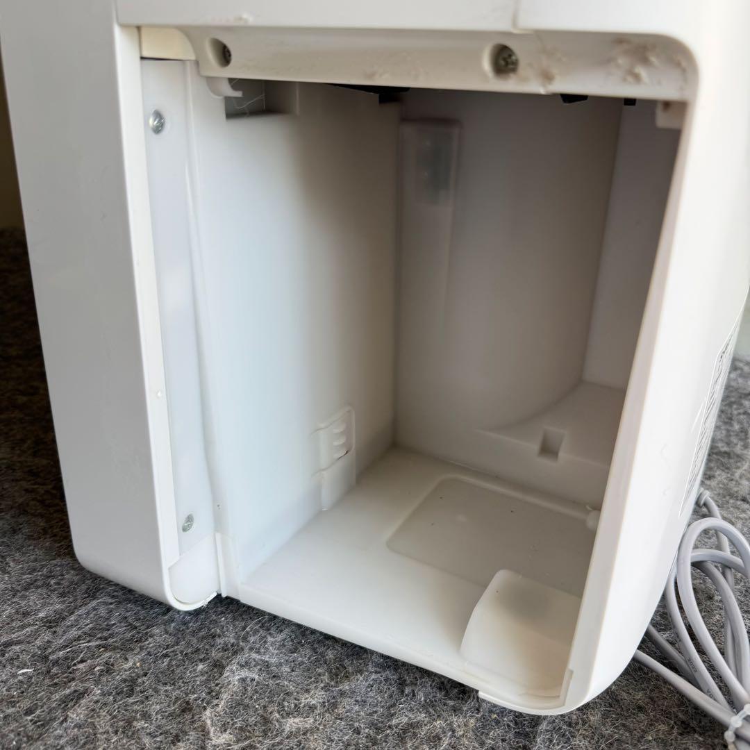 H98激安早い者勝ち✨　シャープ　除湿機　18L ペット　新生活応援✨