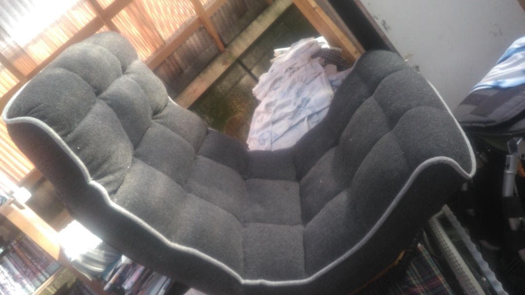 ニトリ　マーサ　リクライニング　回転座椅子　三週間使用　埼玉北部引取　モノトーン