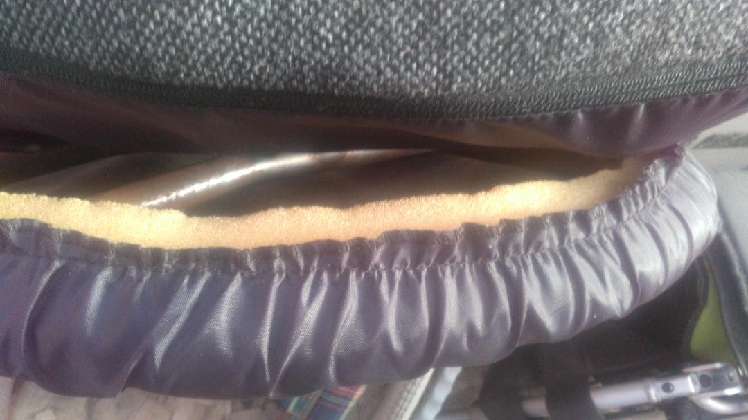 ニトリ　マーサ　リクライニング　回転座椅子　三週間使用　埼玉北部引取　モノトーン