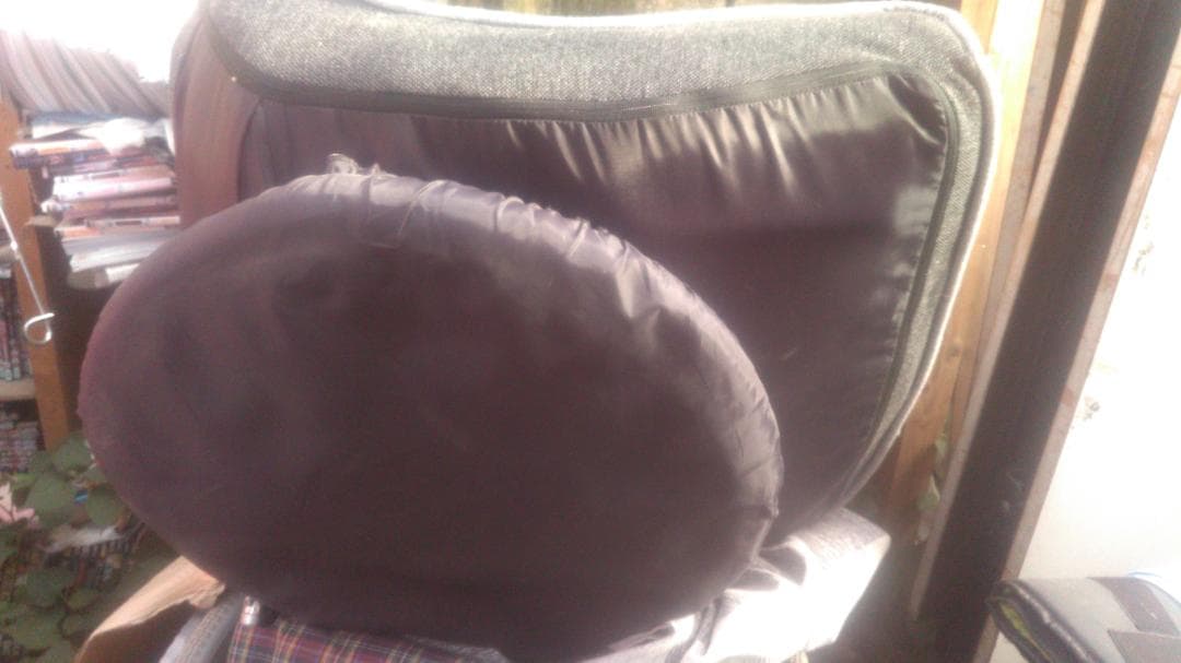 ニトリ　マーサ　リクライニング　回転座椅子　三週間使用　埼玉北部引取　モノトーン