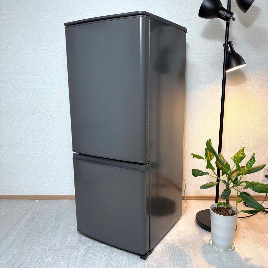 2024 冷蔵庫 一人暮らし 単身用 小型 保証付 送料無料 三菱 未使用に近い