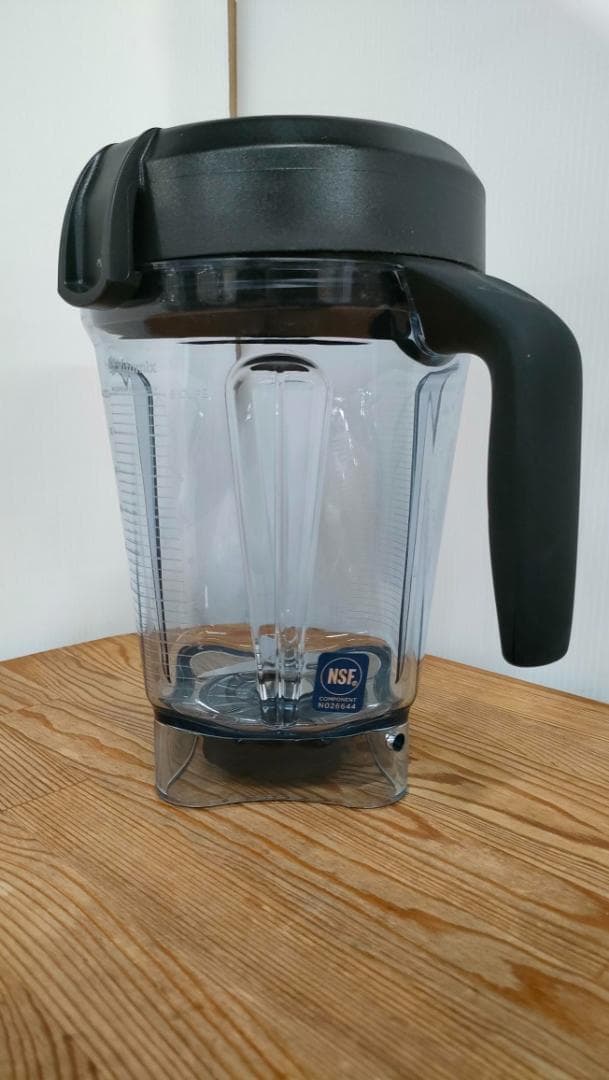 【美品】バイタミックス　E520　ブラック　保証書あり　1629