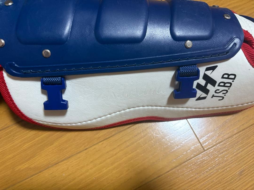 ヒロシです。 ハタケヤマ捕手防具セット(侍ジャパン仕様) ヘルメット付き