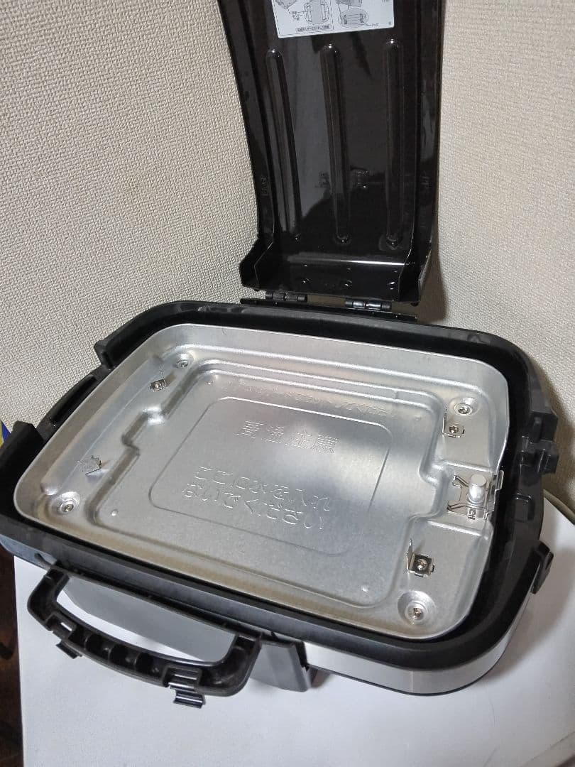 新品未使用象印やきやき ホットプレート ステンレスブラック EA-GZ30-XB