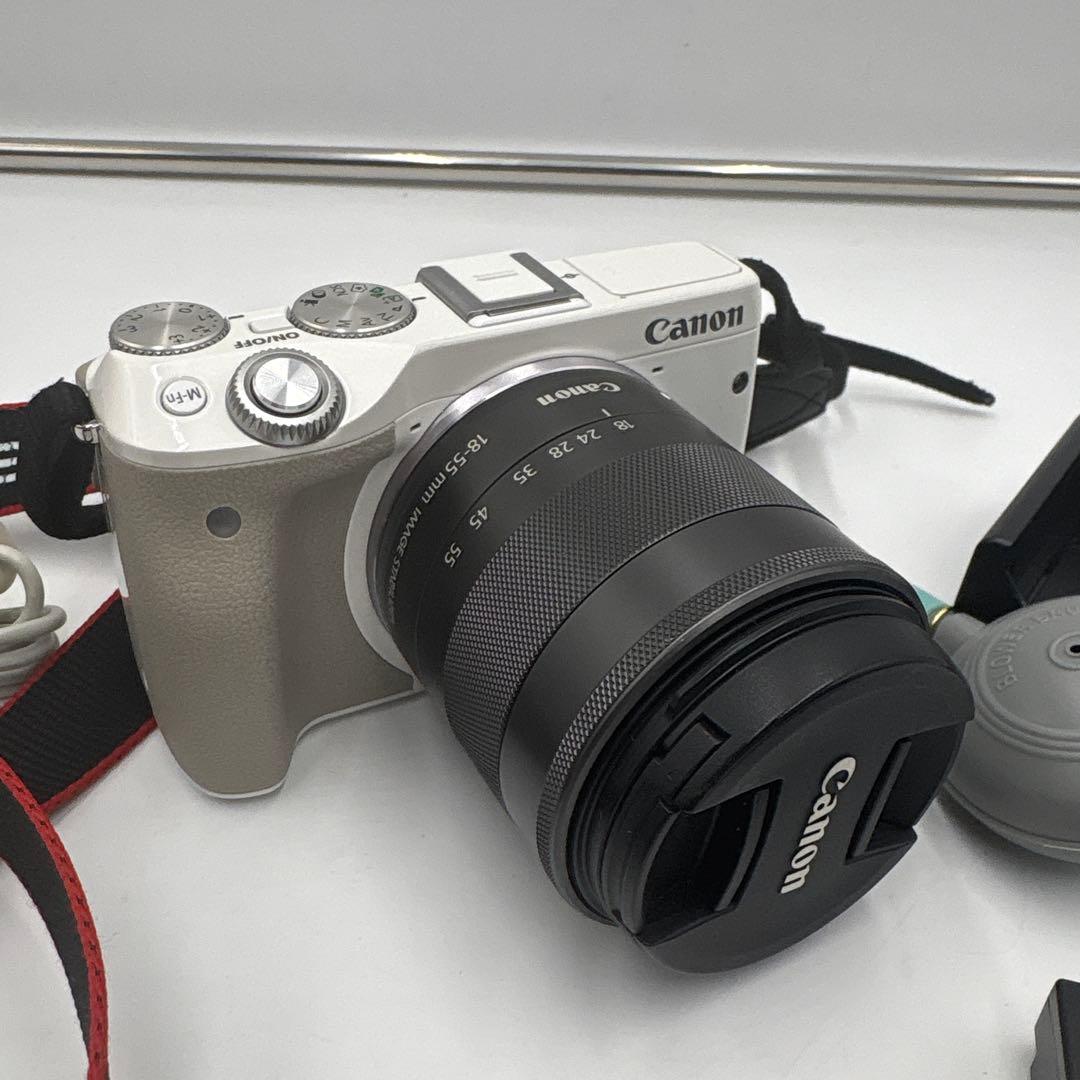美品　Canon EOSM3 ミラーレス一眼カメラ