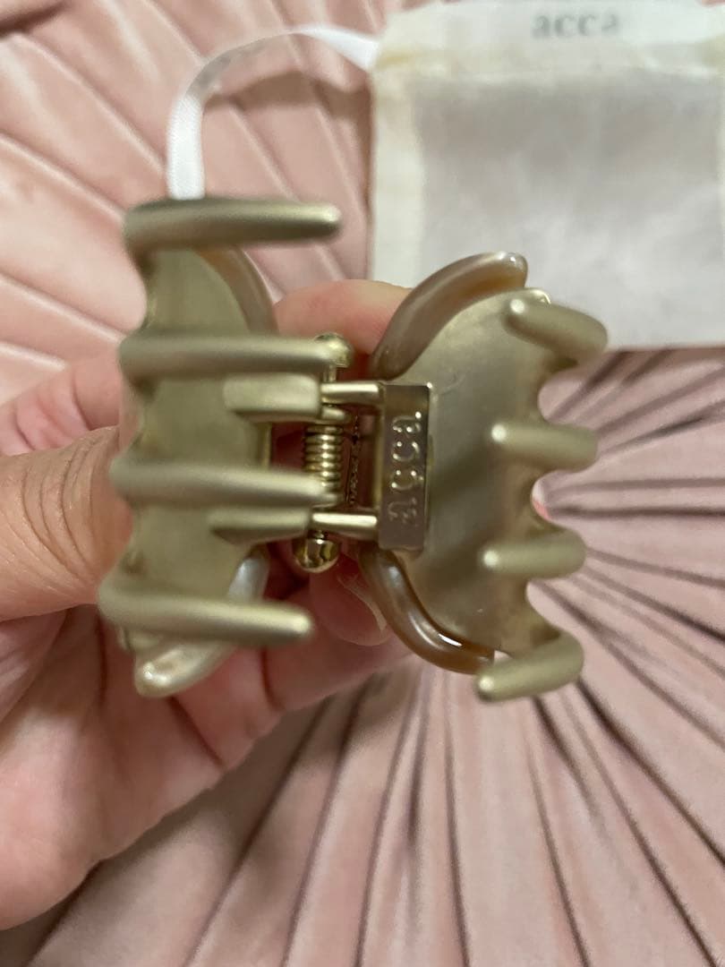 美品⭐︎ACCA ニューコラーナクリップ(S) パールベージュ