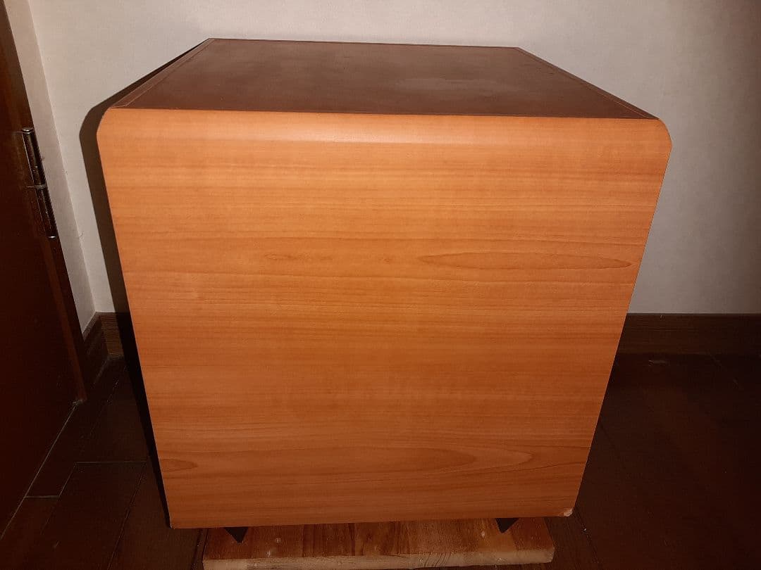 【自宅保管】KEF PSW1000 パワードサブウーファー