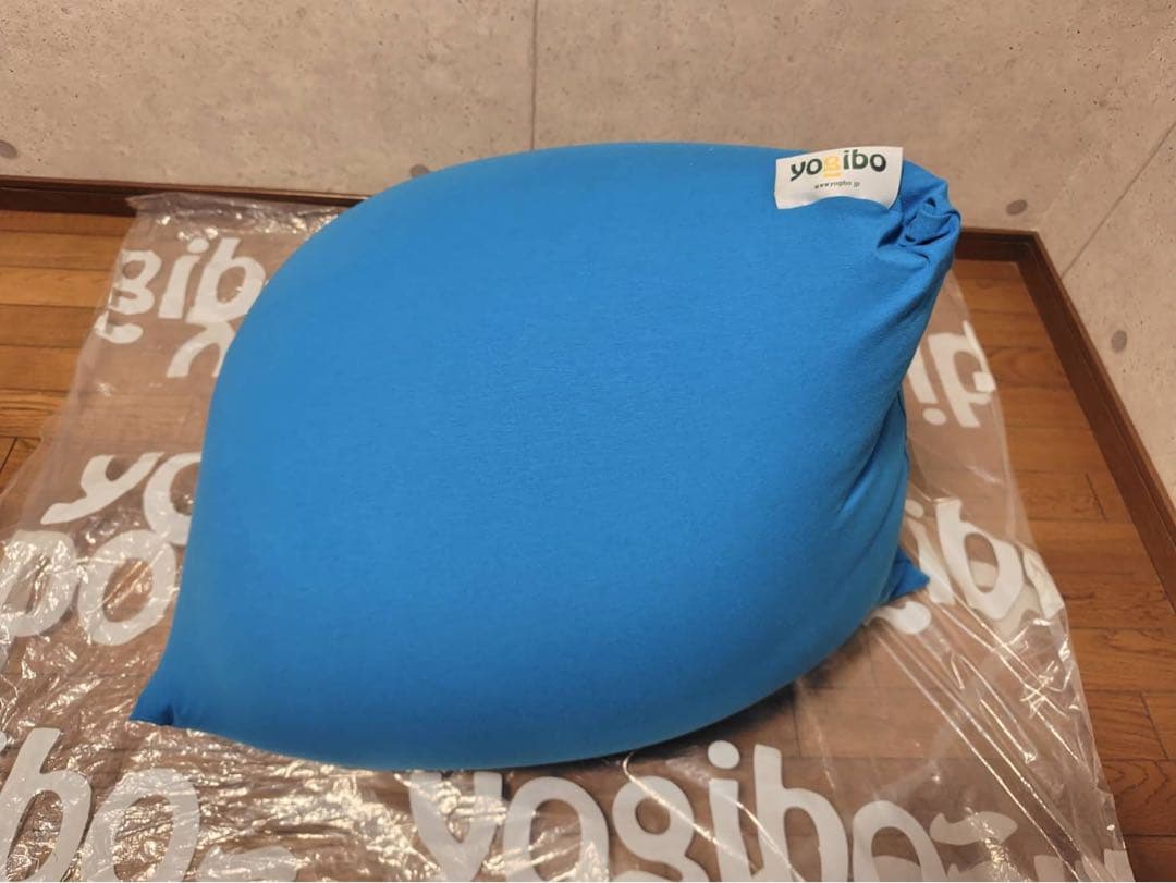 C069 Yogibo Pyramid （ヨギボー ピラミッド ）ブルー系 青系