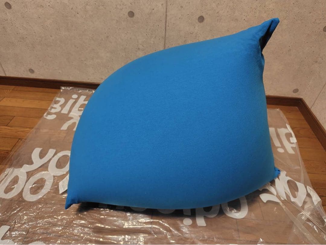 C069 Yogibo Pyramid （ヨギボー ピラミッド ）ブルー系 青系