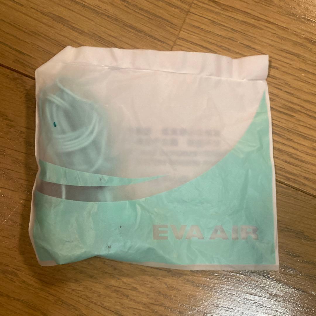 EVA AIR 有線イヤホン ミントグリーン