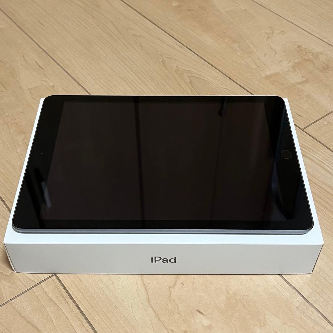 iPad 第5世代　Wi-Fi モデル　32GB シルバー