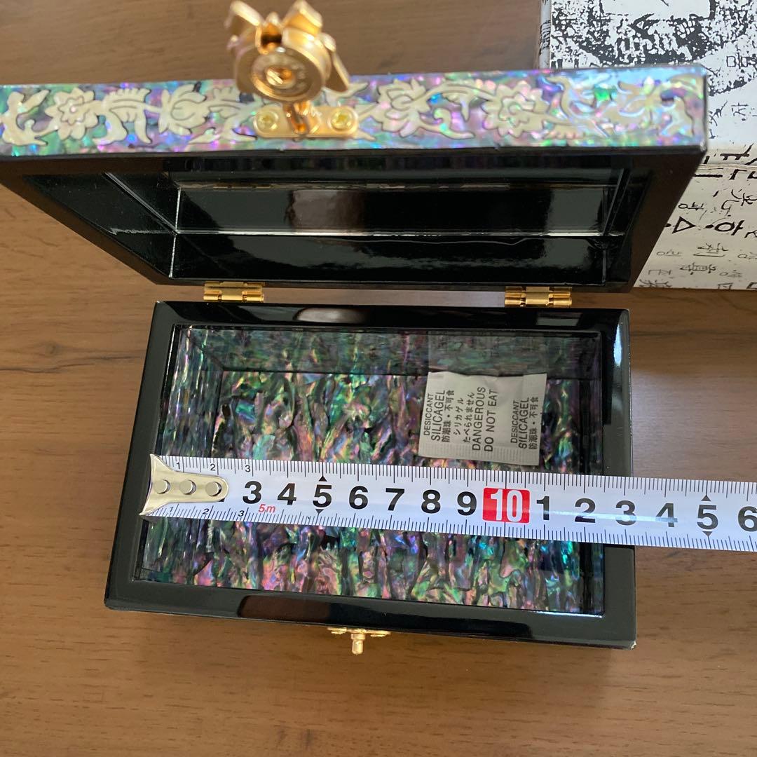 韓国　螺鈿細工　ジュエリーボックス　& 箸とスプーンのセット