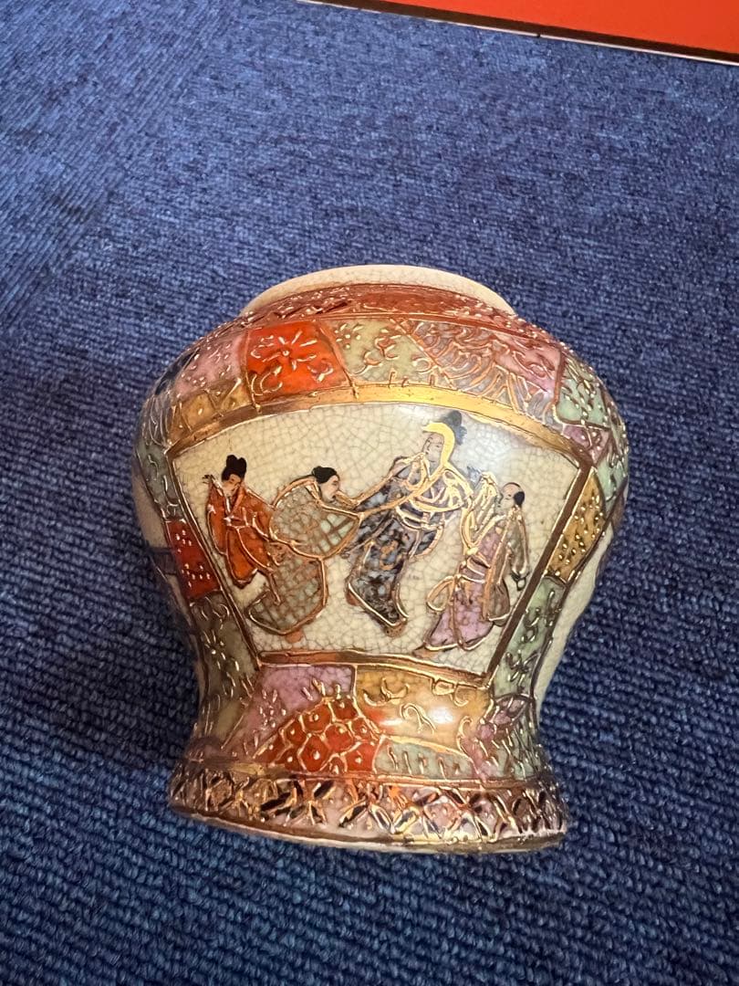 1208 薩摩焼　明治時代　小壺　時代物