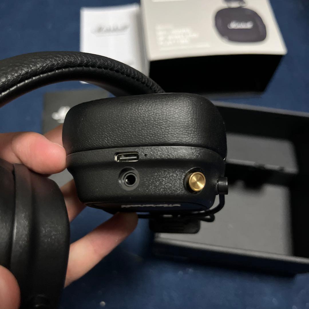 ヘッドホン marshall major iv
