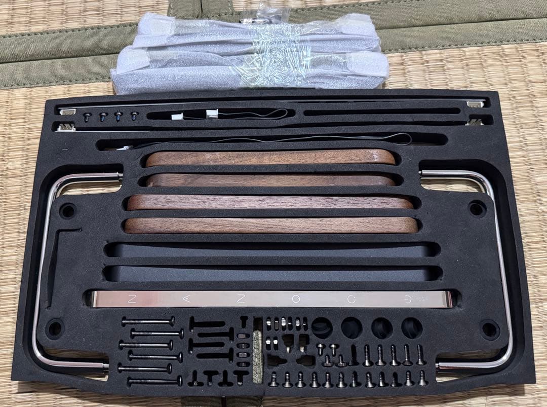 自作用PCケース THOR ZONE NANOQ R