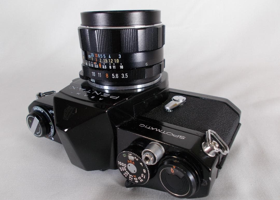 フィルムカメラ 整備済 完動品　Pentax SP　+ f/3.5　M214