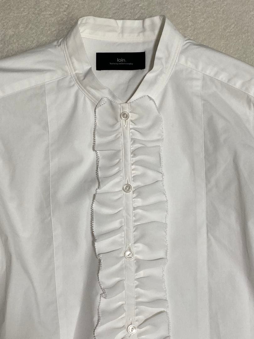 loin. ロワン　フリルドレスシャツ　井川遥