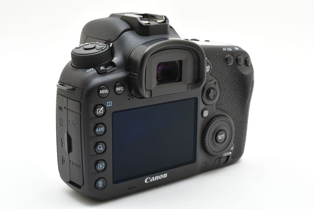 堂*美様 ★極美品★ Canon キヤノン EOS 7D Mark II 一眼レ