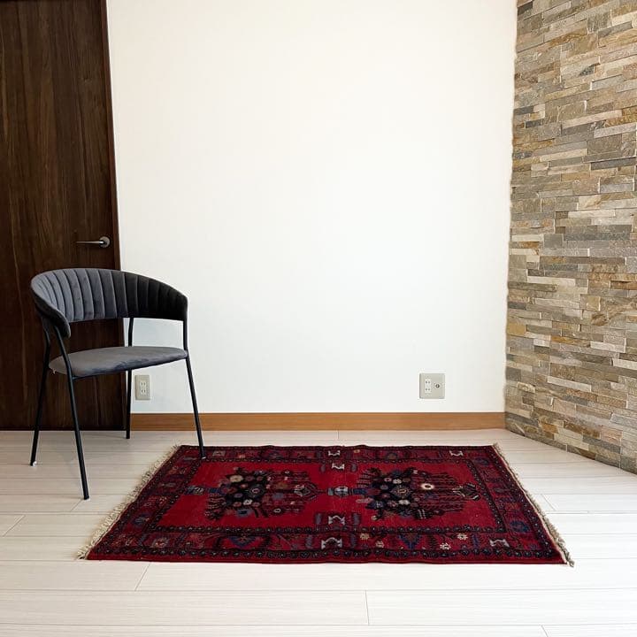 【新品未使用】アフガニスタン産 バルーチ絨毯　ラグ　トライバル　ペルシャ