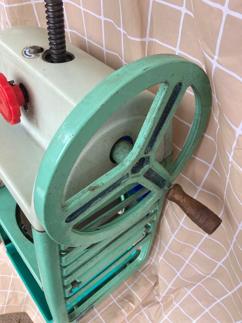 かき氷機　業務用　手動　ブロック氷　ふわふわ　初雪　HA-3N 中部コーポレー