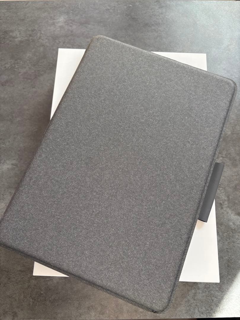 (美品)Ipad 第9世代 64GB WiFi モデルLogicool付き