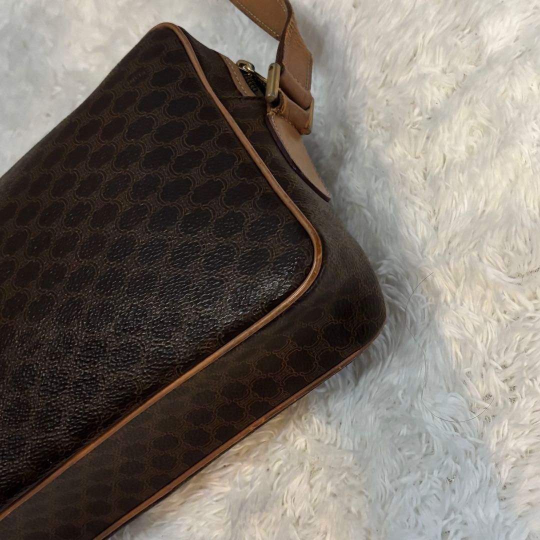 美品 CELINE セリーヌ ショルダーバッグ マカダム 斜め掛け ブラウン