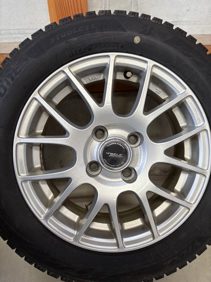 165/65R14 VRX2 スタッドレスタイヤ　ホイール付き