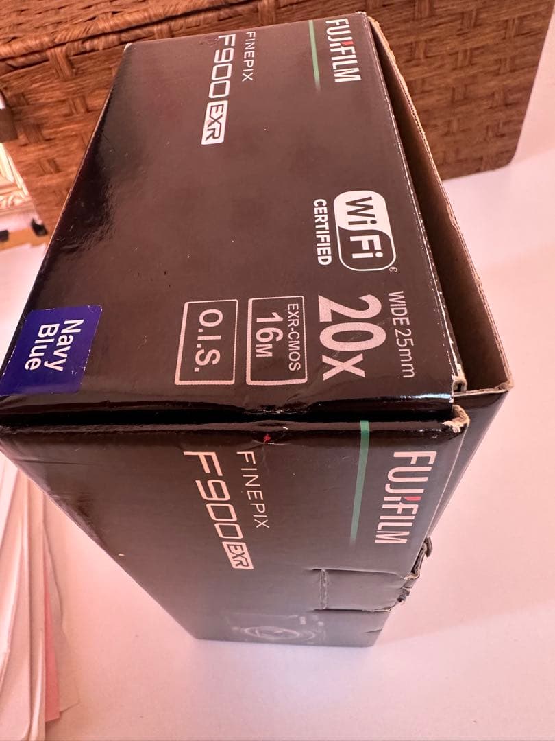 【美品】Fujifilm FinePix F900EXRコンパクトデジタルカメラ