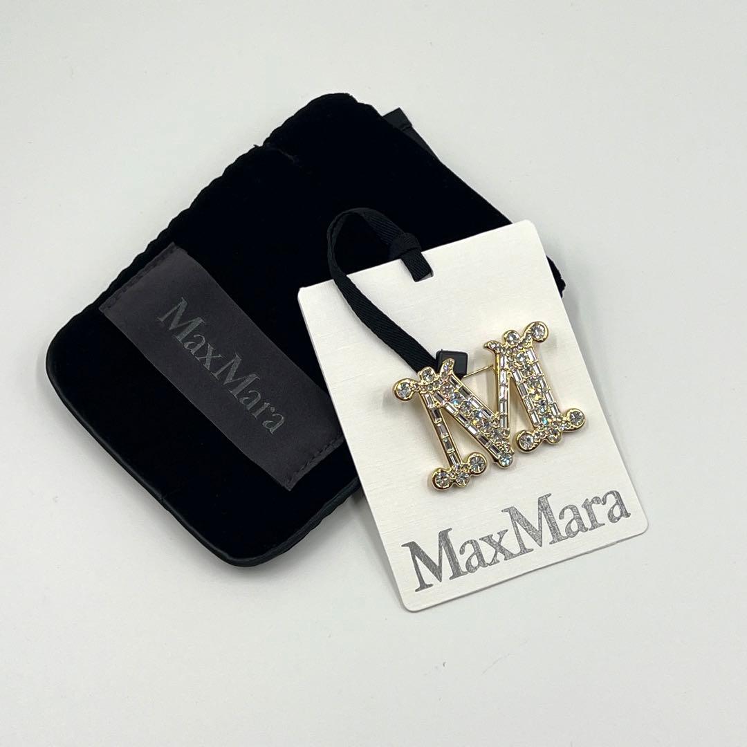 【Max Mara】マックスマーラ Mロゴ ブローチ