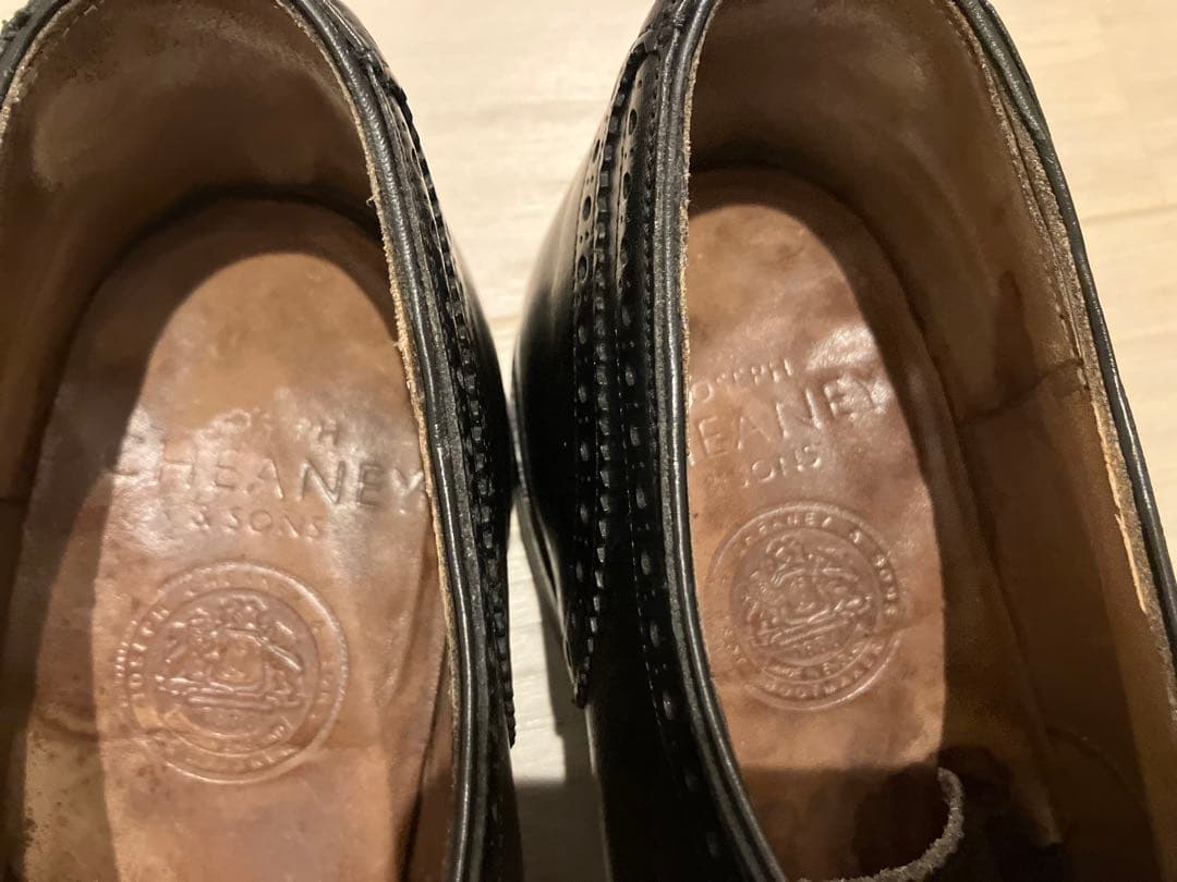 ジョセフチーニー　UK8 26.5cm フェンチャーチ