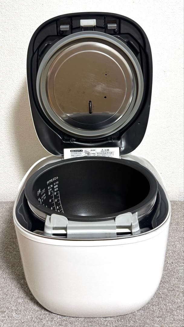 【美品】東芝TOSHIBA IH炊飯器 RC-18VXR 10合炊き 動作保証