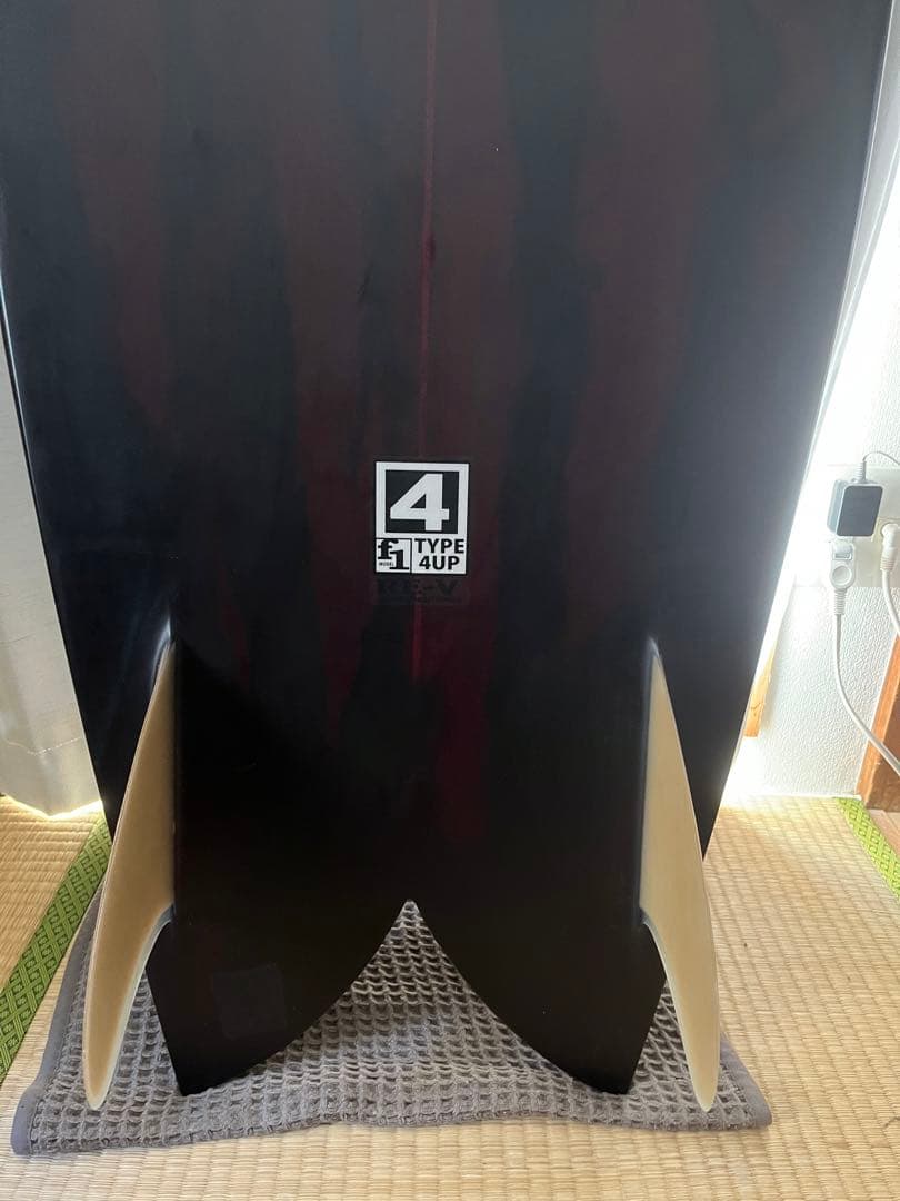 フィッシュ　ツインフィン　フリーダムサーフボード 5'9\" TYPE 4 UP