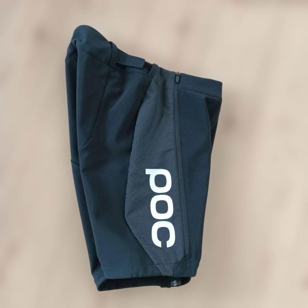 POC RACEJACKET　UraniumBlackジャケットとショーツセット
