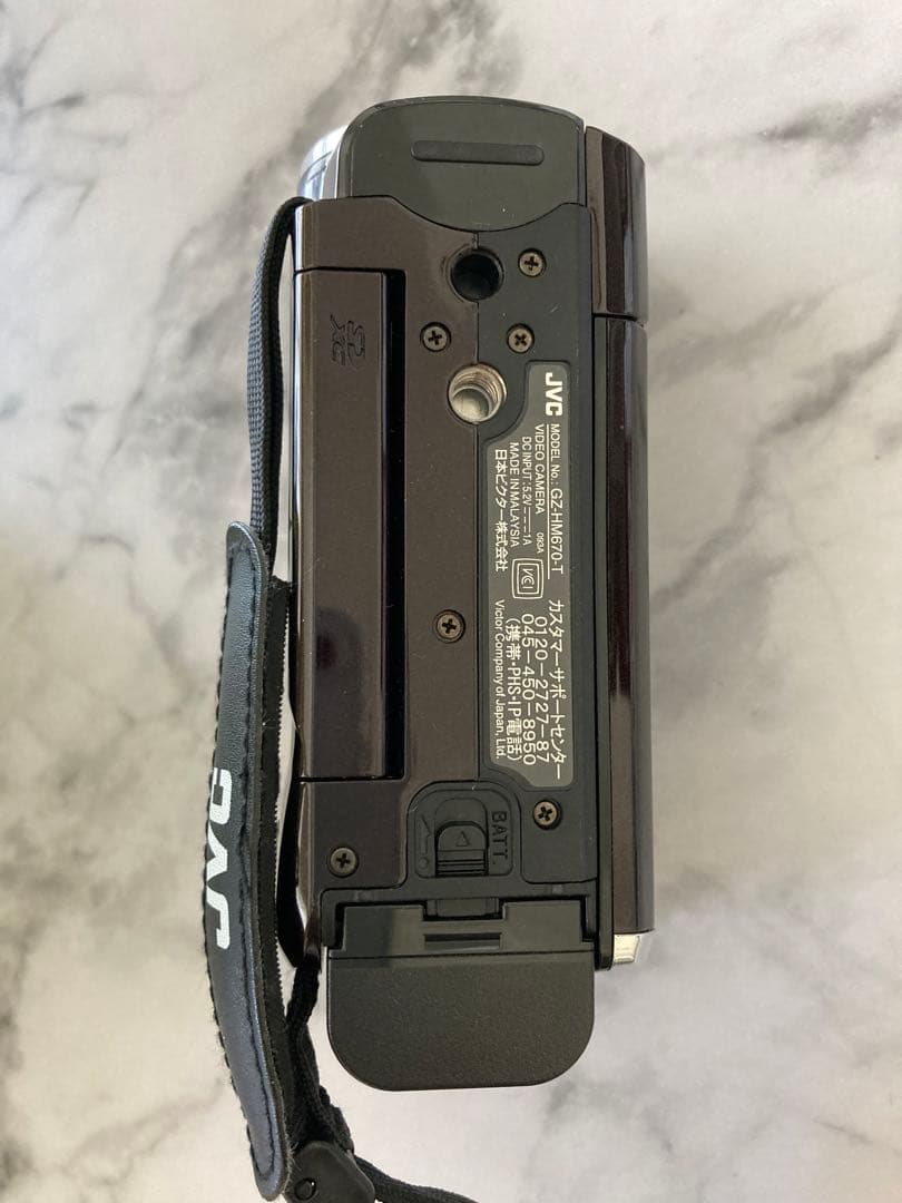 JVC Everio GZ-HM670ビデオカメラ
